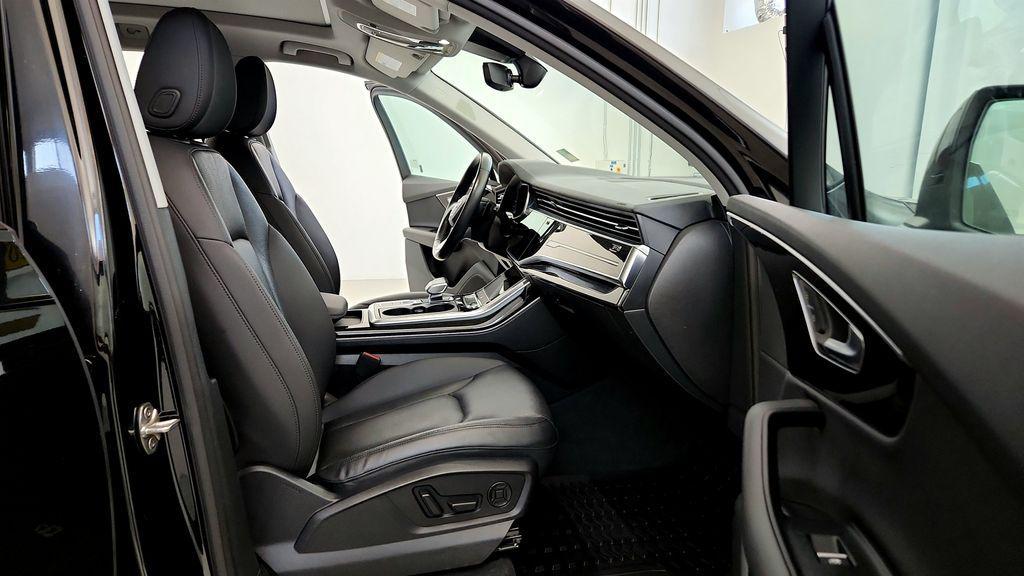 used 2022 Audi Q7 car, priced at $29,944