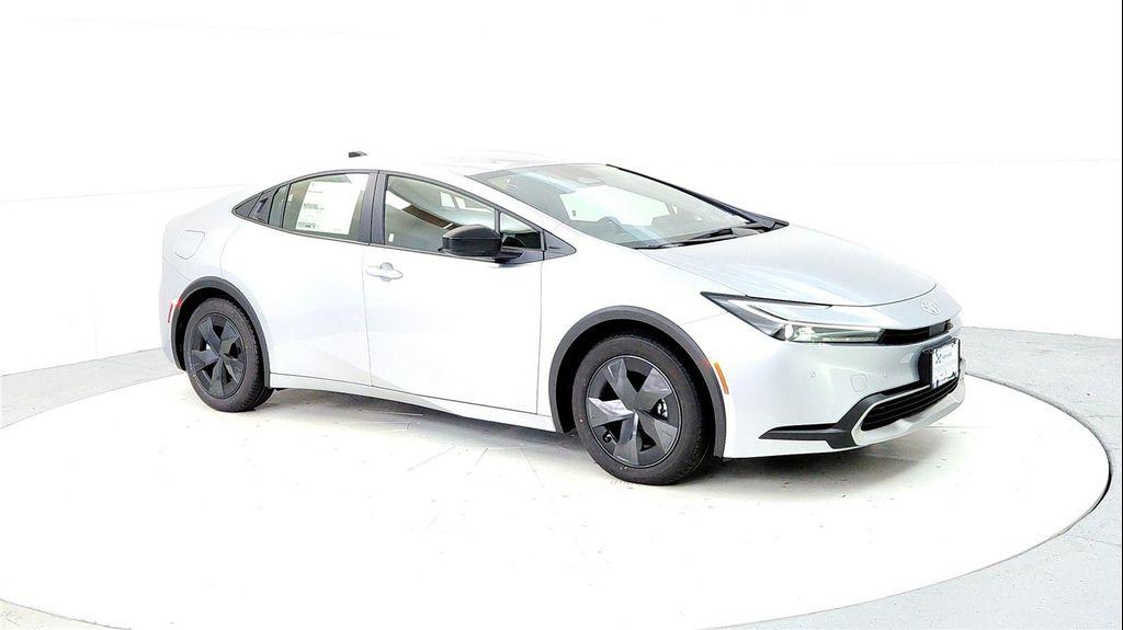 new 2026 Toyota Prius Plug-In Hybrid car, priced at $34,365