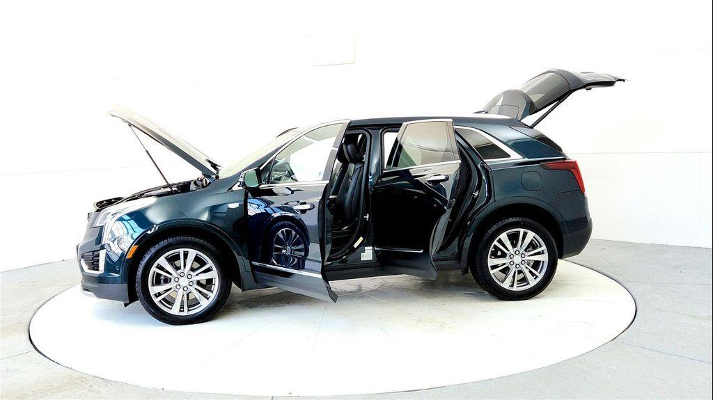 used 2024 Cadillac XT5 car, priced at $44,995