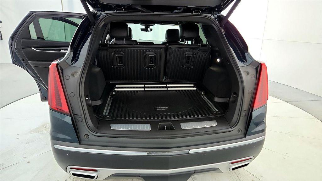used 2024 Cadillac XT5 car, priced at $44,995