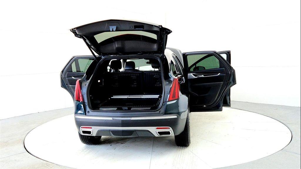 used 2024 Cadillac XT5 car, priced at $44,995