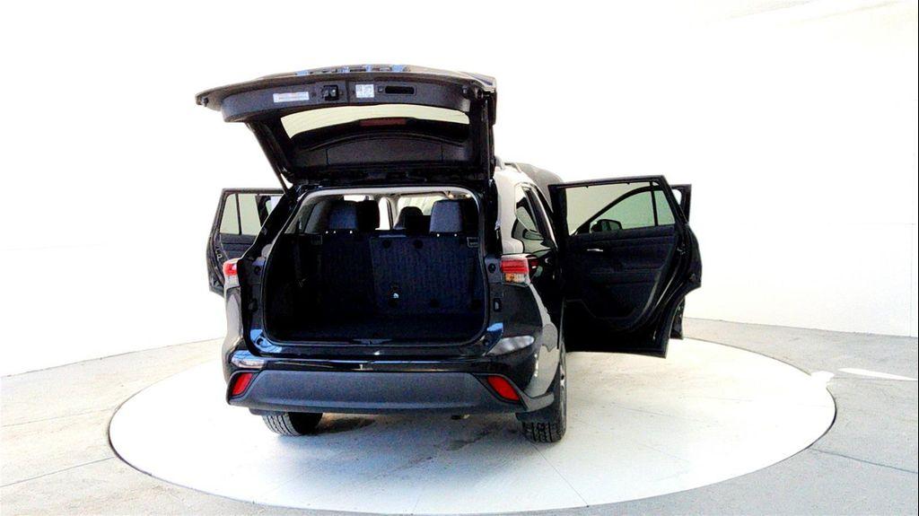 used 2024 Toyota Highlander car, priced at $38,485