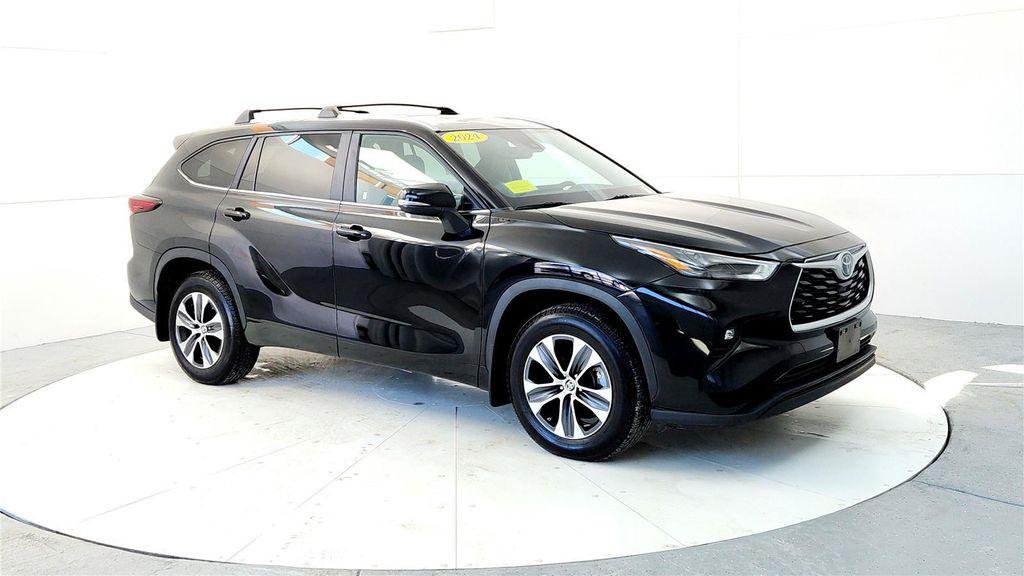 used 2024 Toyota Highlander car, priced at $38,485