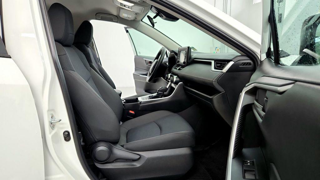 used 2022 Toyota RAV4 Hybrid car, priced at $32,344
