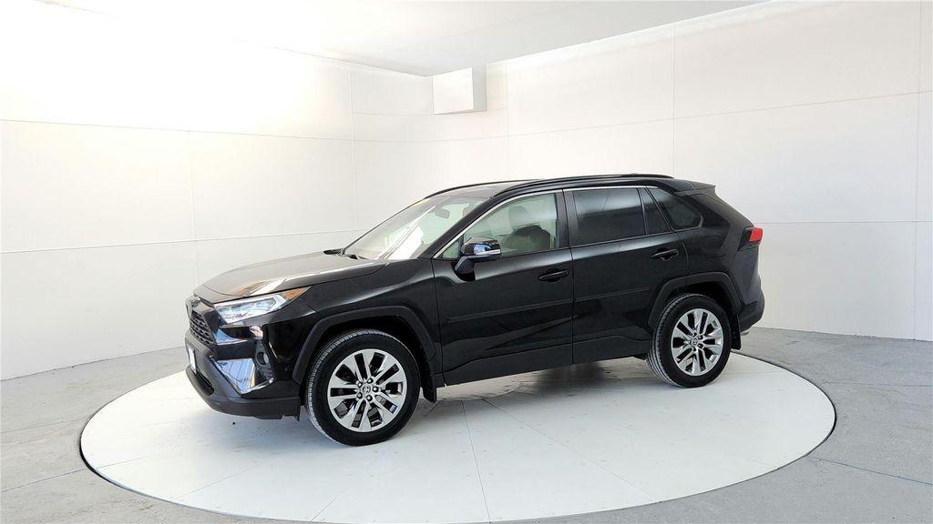 used 2020 Toyota RAV4 car, priced at $22,985