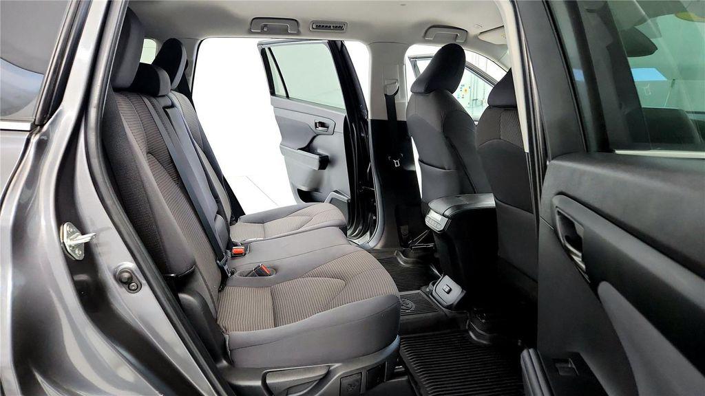 used 2023 Toyota Highlander car, priced at $31,750