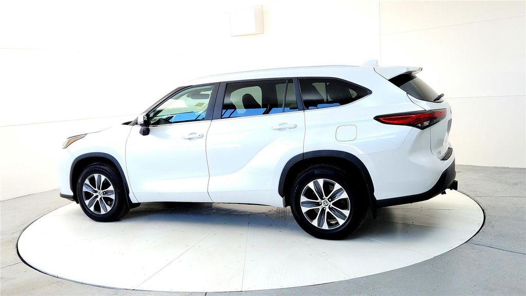 used 2023 Toyota Highlander car, priced at $33,685