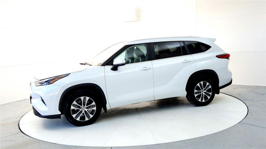 used 2023 Toyota Highlander car, priced at $33,685