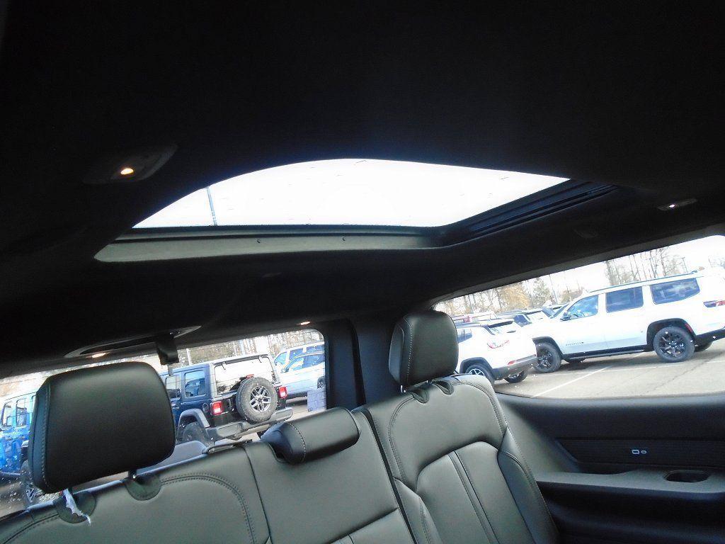 new 2025 Jeep Wagoneer car, priced at $72,228