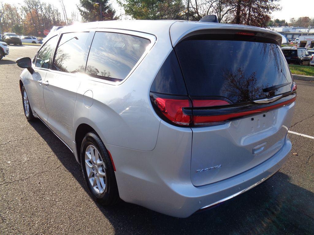 used 2024 Chrysler Pacifica car, priced at $26,490