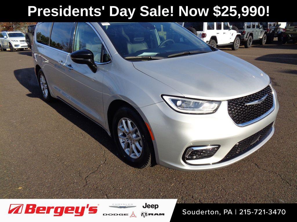 used 2024 Chrysler Pacifica car, priced at $25,990
