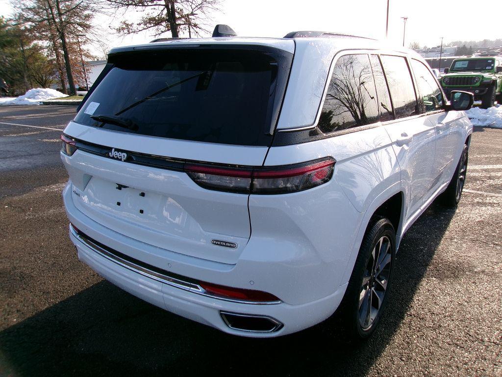 new 2025 Jeep Grand Cherokee car, priced at $55,343