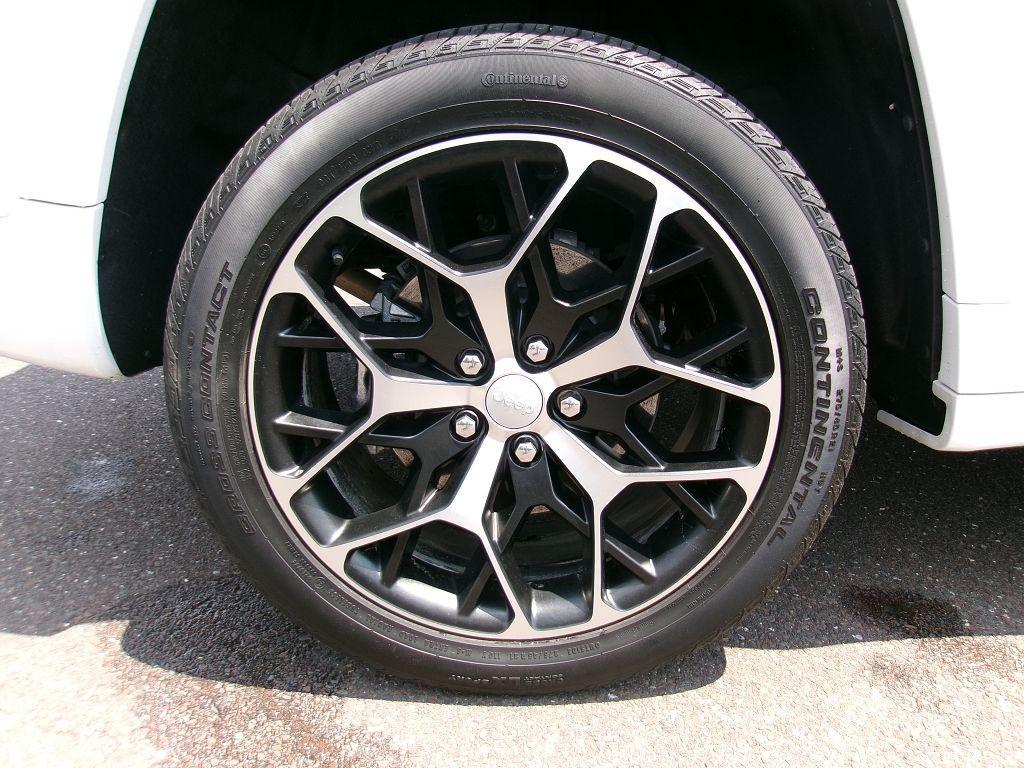 used 2022 Jeep Grand Cherokee 4xe car, priced at $36,980