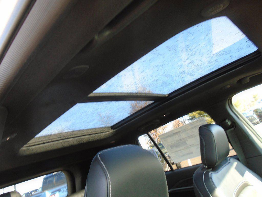 new 2025 Jeep Grand Cherokee car, priced at $42,485