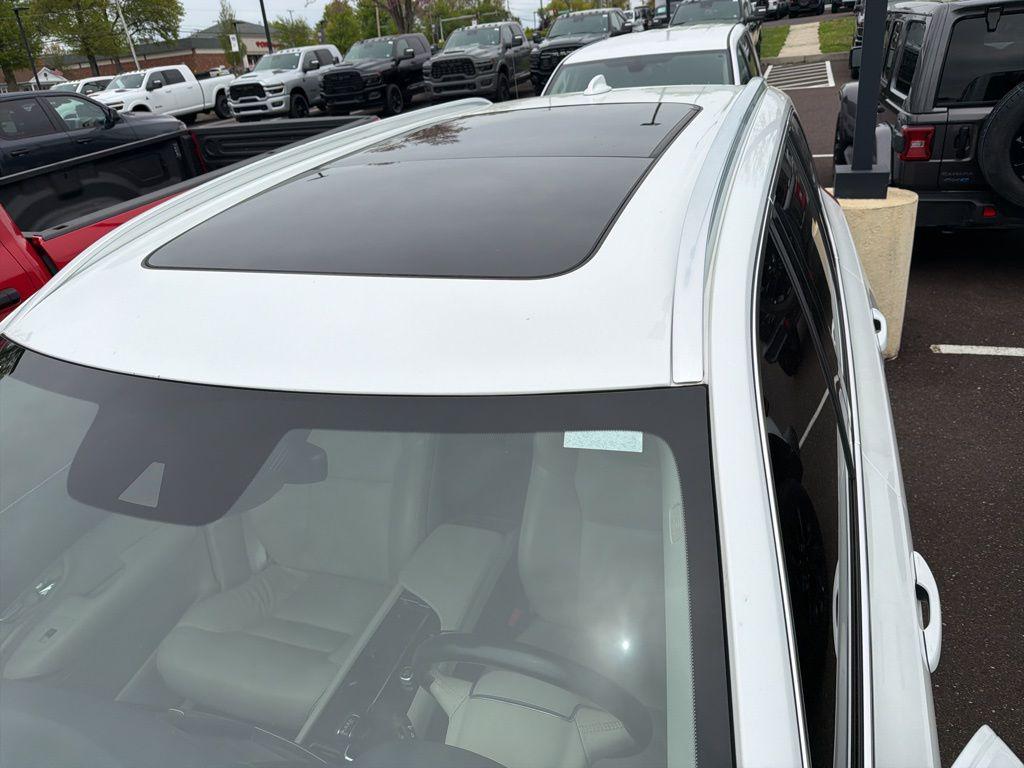 used 2020 Volvo XC90 car, priced at $21,890