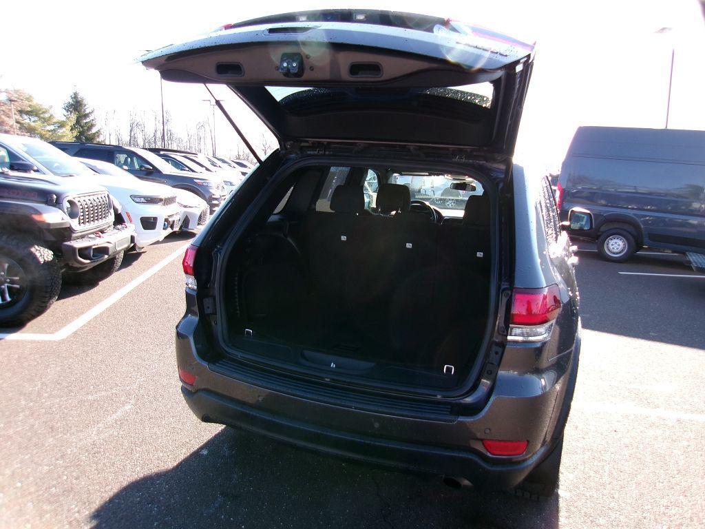 used 2020 Jeep Grand Cherokee car, priced at $20,490