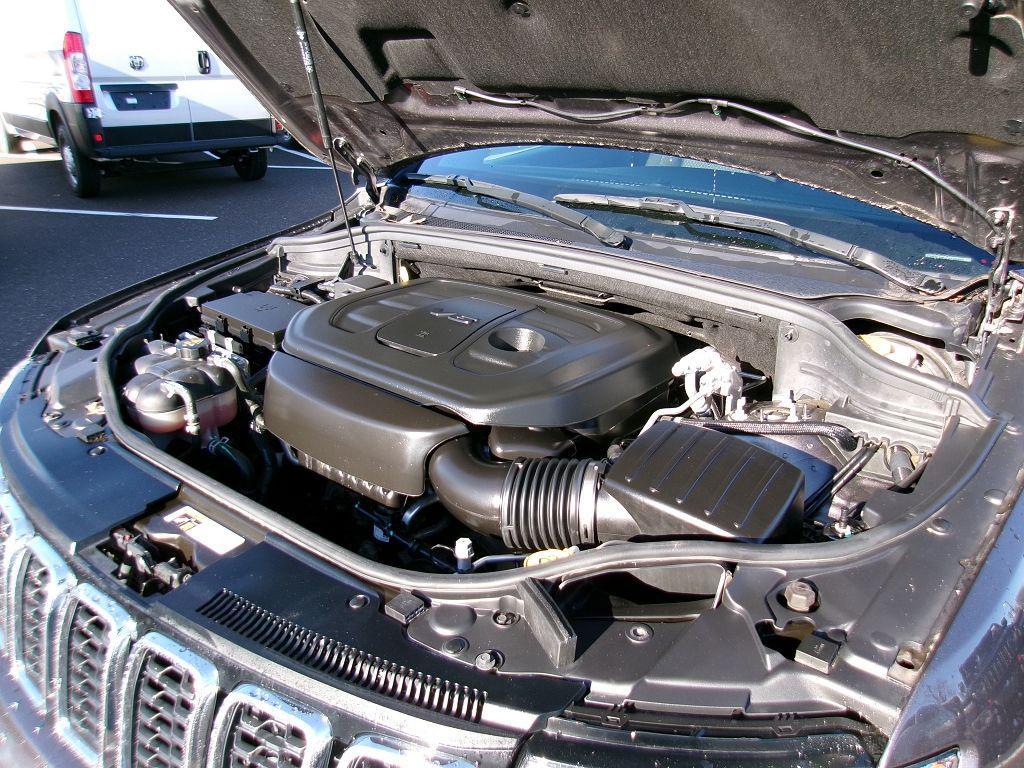 used 2020 Jeep Grand Cherokee car, priced at $20,490