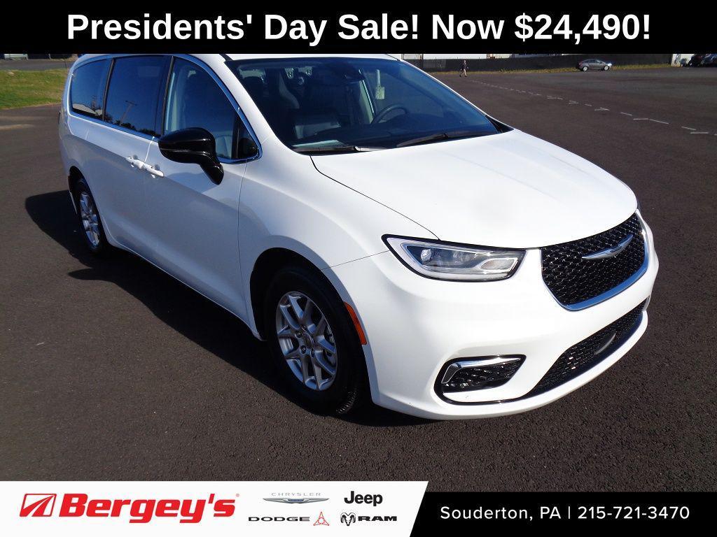 used 2024 Chrysler Pacifica car, priced at $24,490