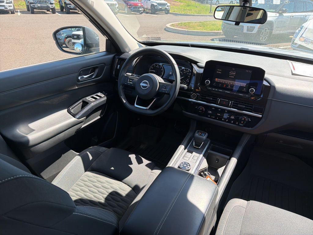 used 2022 Nissan Pathfinder car, priced at $25,690