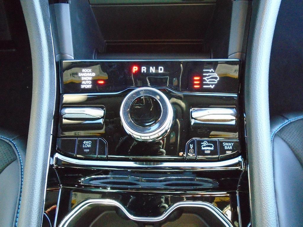 new 2022 Jeep Grand Cherokee 4xe car