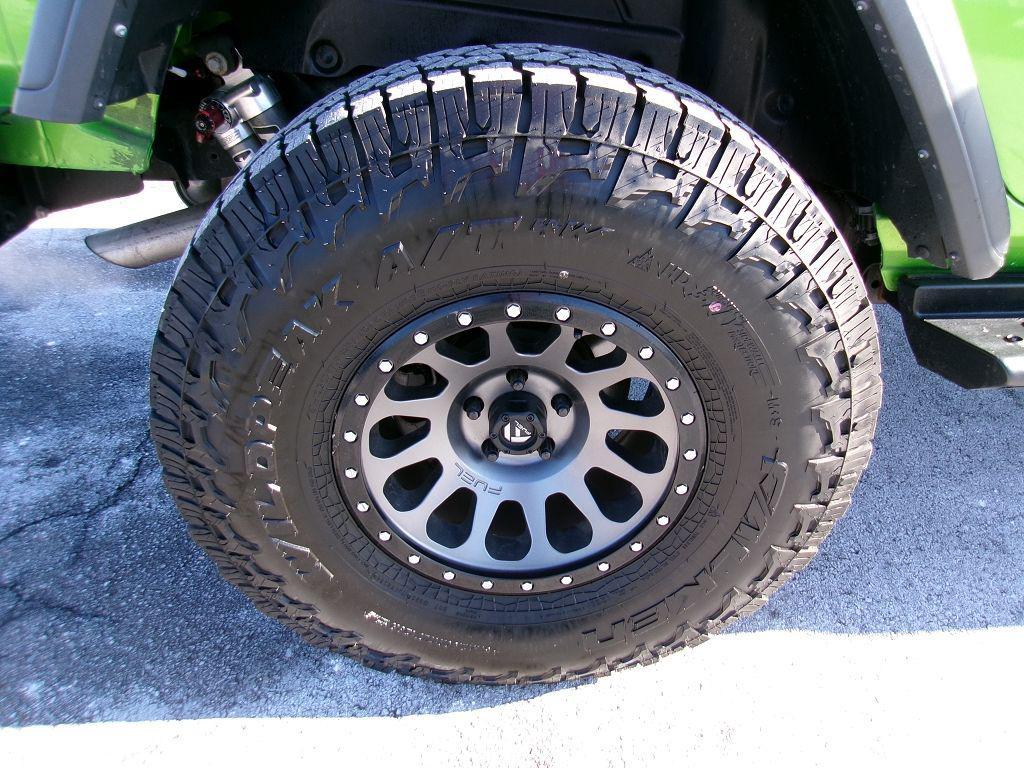 used 2018 Jeep Wrangler Unlimited car, priced at $31,990