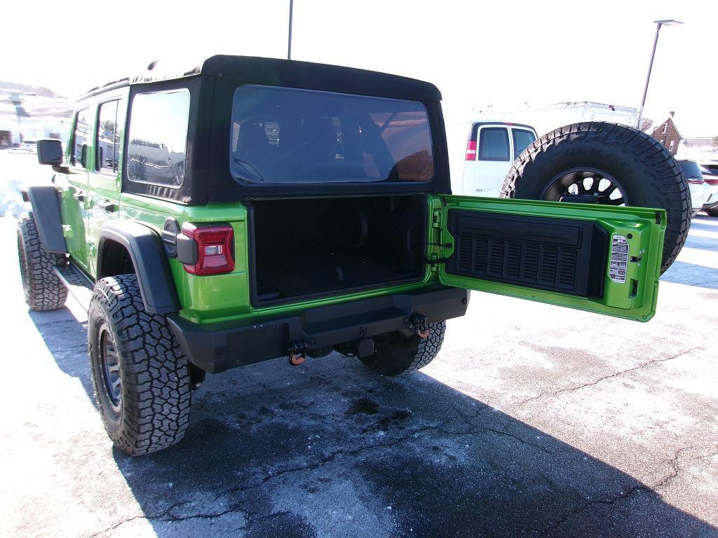 used 2018 Jeep Wrangler Unlimited car, priced at $31,990