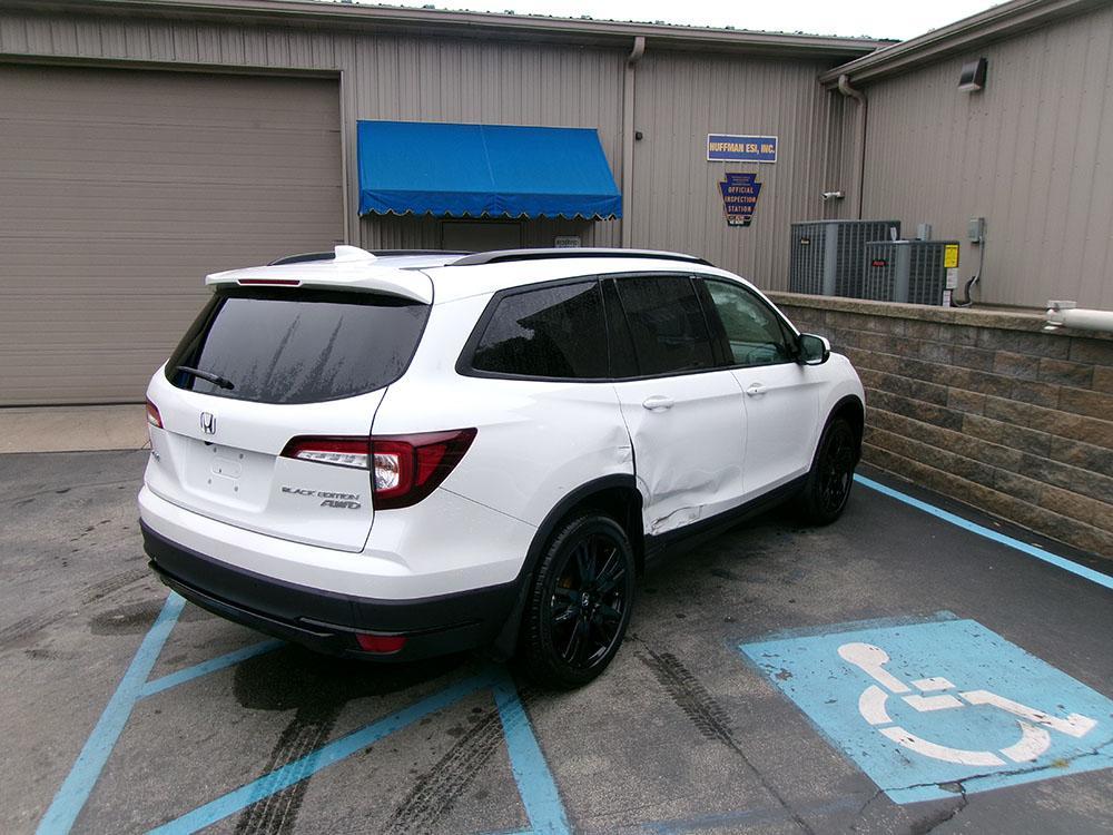 used 2021 Honda Pilot car, priced at $22,000