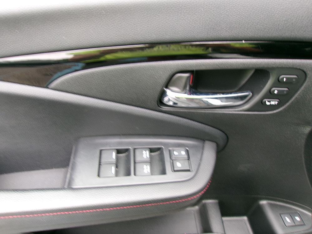 used 2021 Honda Pilot car, priced at $22,000