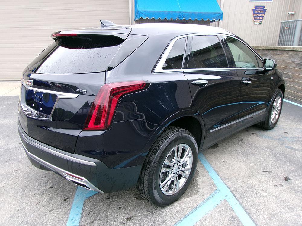 used 2021 Cadillac XT5 car, priced at $23,700