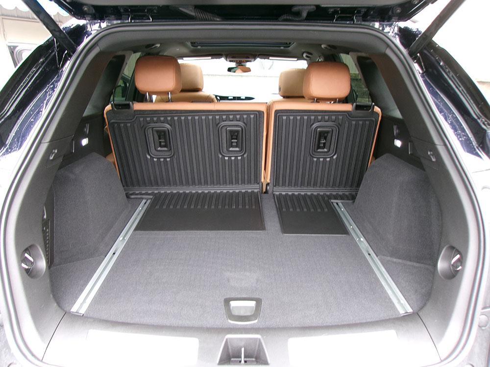 used 2021 Cadillac XT5 car, priced at $23,700