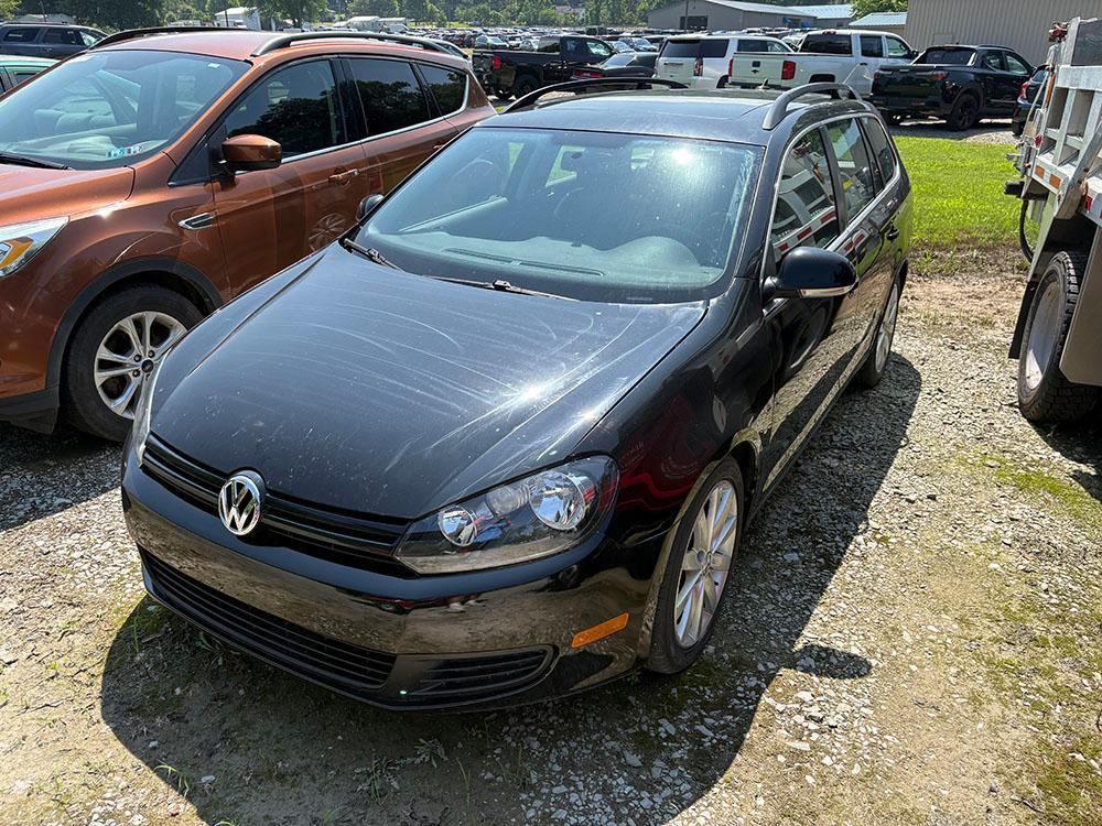 used 2011 Volkswagen Jetta SportWagen car, priced at $7,000