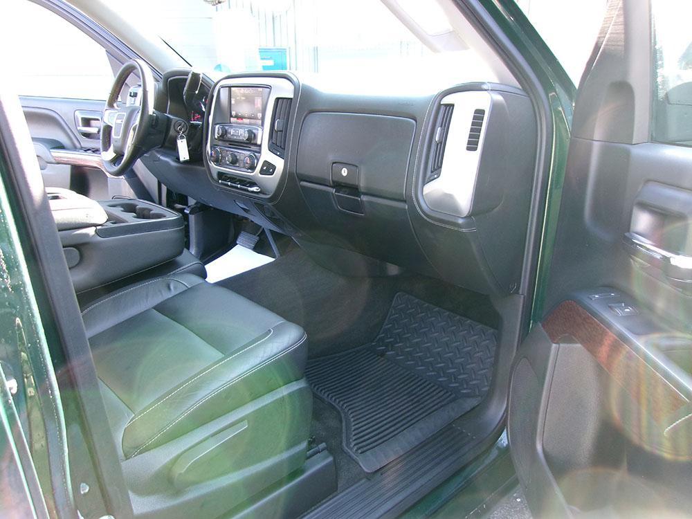 used 2015 GMC Sierra 1500 car, priced at $22,000