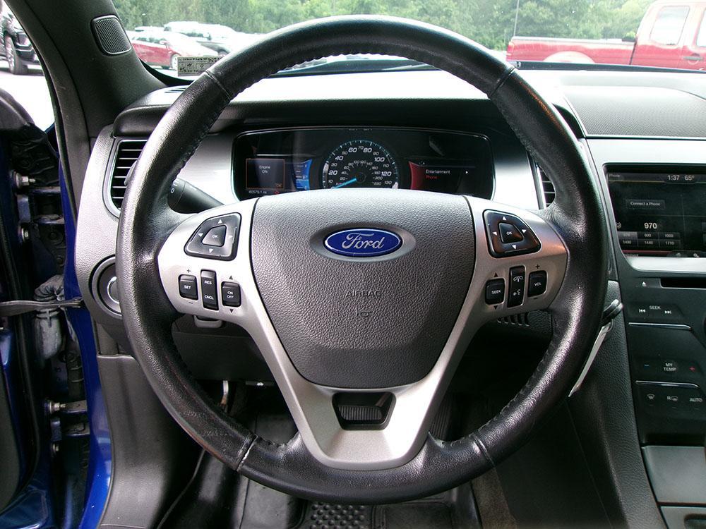 used 2014 Ford Taurus car, priced at $5,600