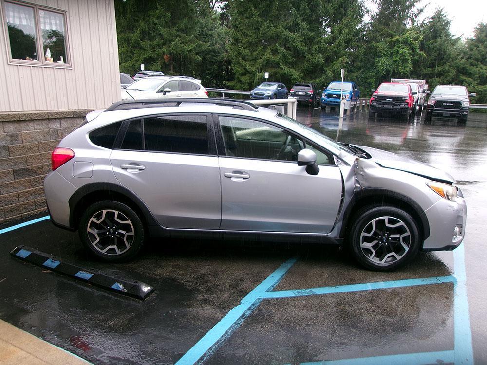 used 2016 Subaru Crosstrek car, priced at $4,900
