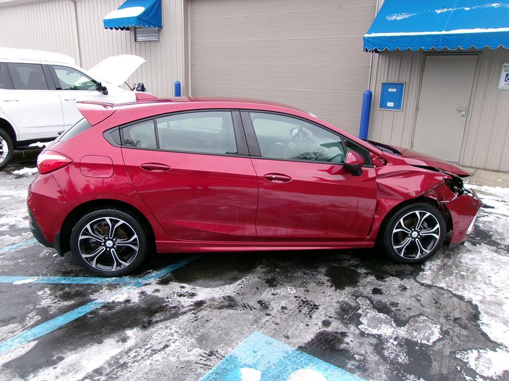 used 2019 Chevrolet Cruze car, priced at $6,400