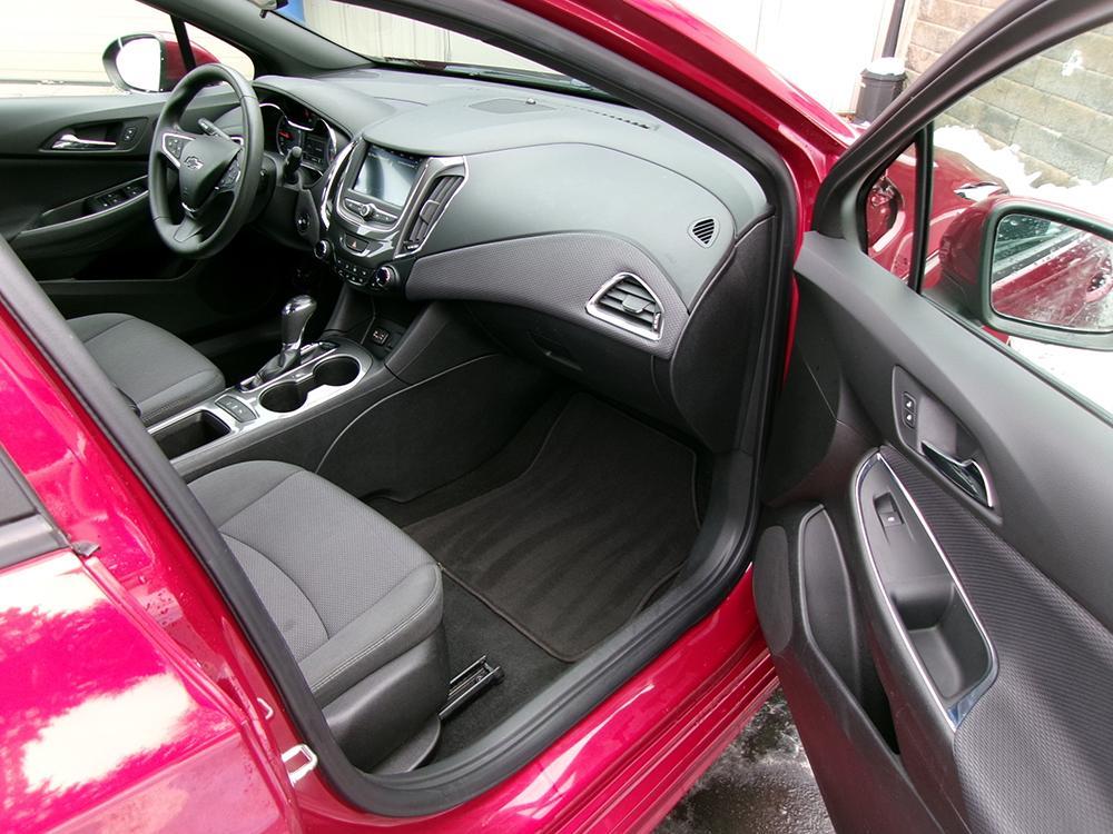 used 2019 Chevrolet Cruze car, priced at $6,400