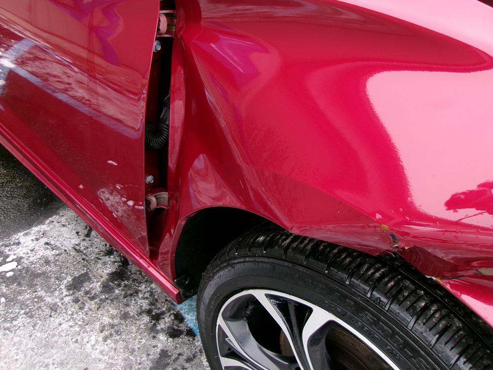 used 2019 Chevrolet Cruze car, priced at $6,400