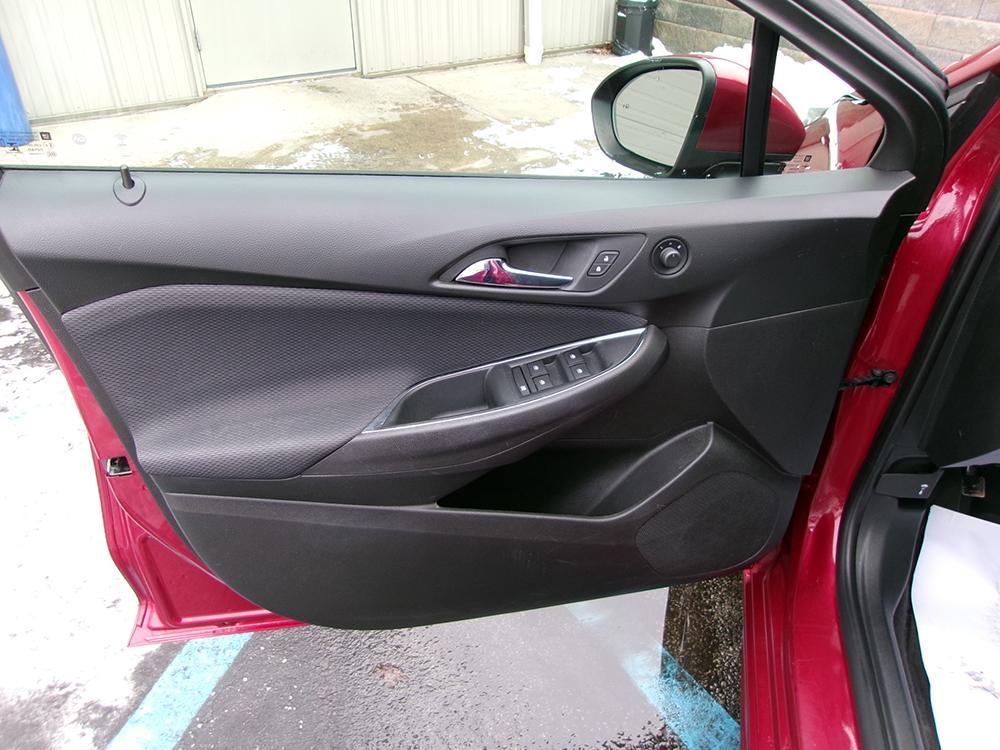 used 2019 Chevrolet Cruze car, priced at $6,400