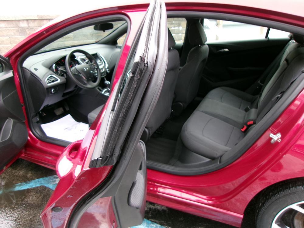 used 2019 Chevrolet Cruze car, priced at $6,400