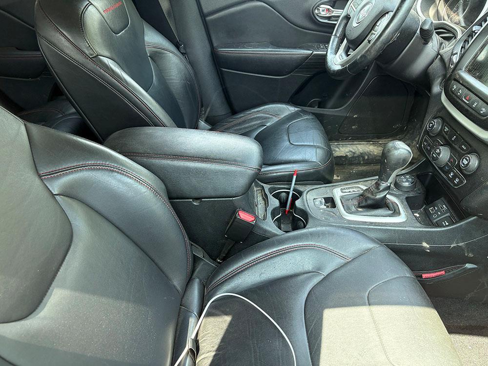 used 2015 Jeep Cherokee car