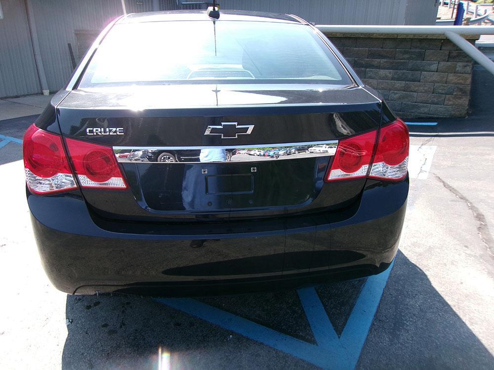 used 2016 Chevrolet Cruze Limited car, priced at $5,500