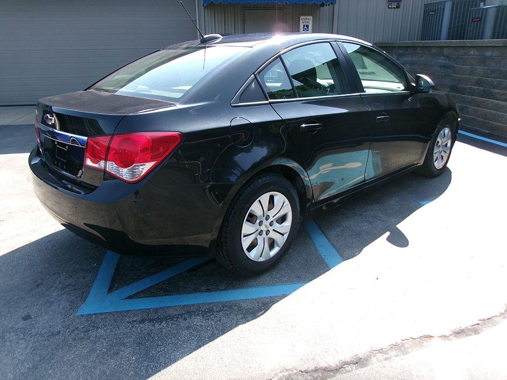used 2016 Chevrolet Cruze Limited car, priced at $5,500