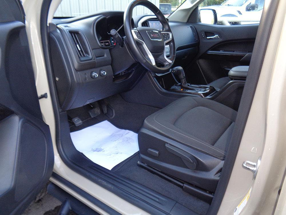 used 2021 GMC Canyon car, priced at $18,900