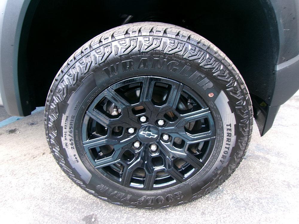 used 2023 Chevrolet Colorado car, priced at $24,900