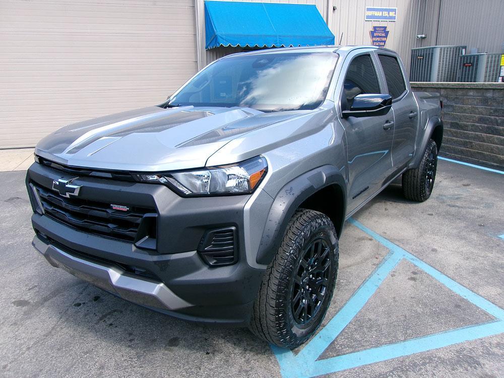 used 2023 Chevrolet Colorado car, priced at $24,900