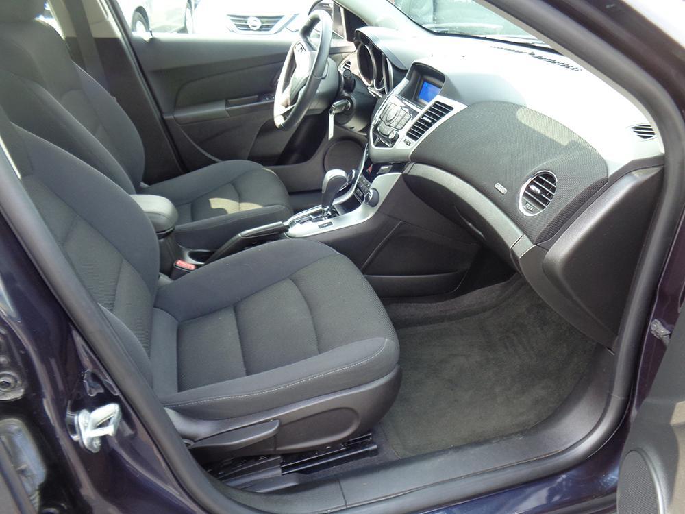 used 2014 Chevrolet Cruze car, priced at $4,300
