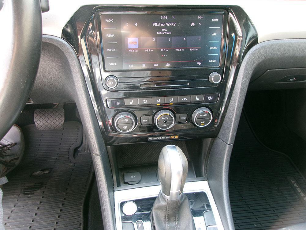 used 2020 Volkswagen Passat car, priced at $9,500