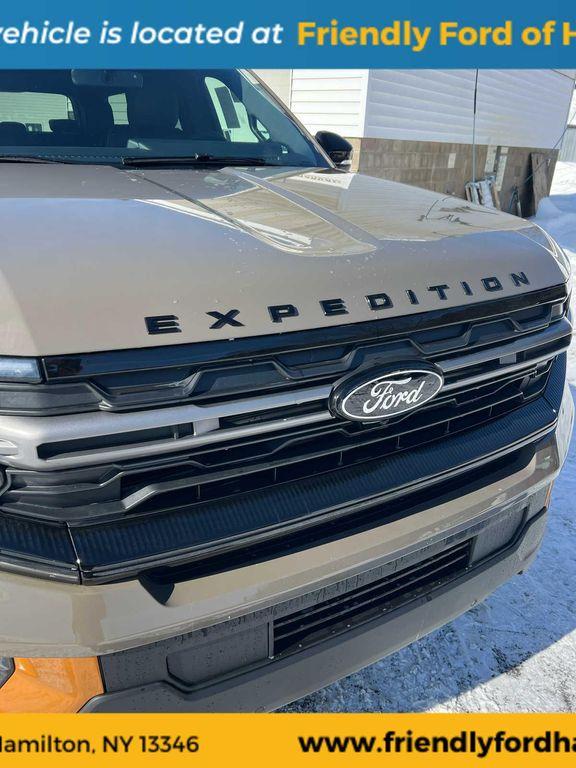new 2026 Ford Expedition car, priced at $84,902