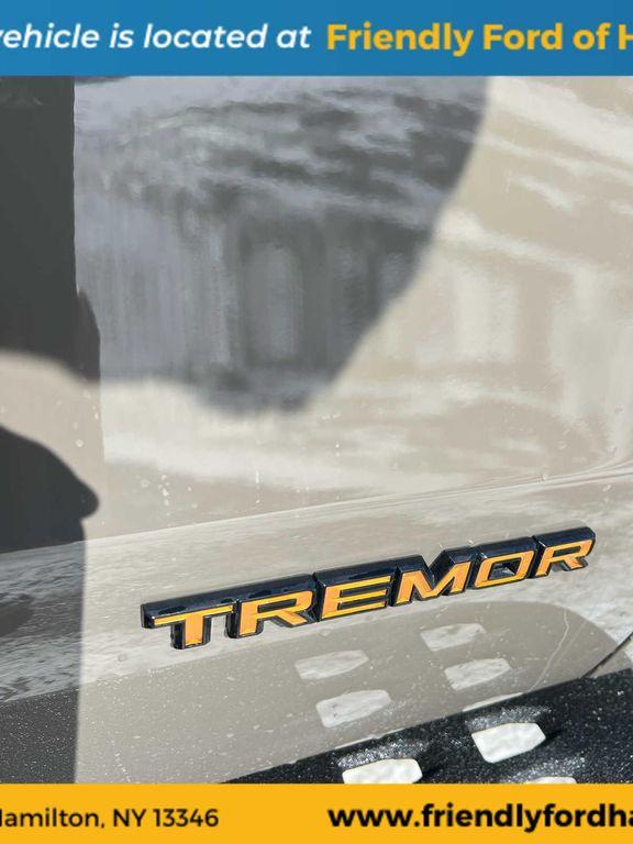 new 2026 Ford Expedition car, priced at $84,902