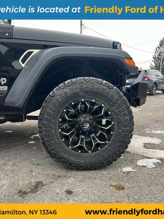 used 2019 Jeep Wrangler Unlimited car, priced at $20,995